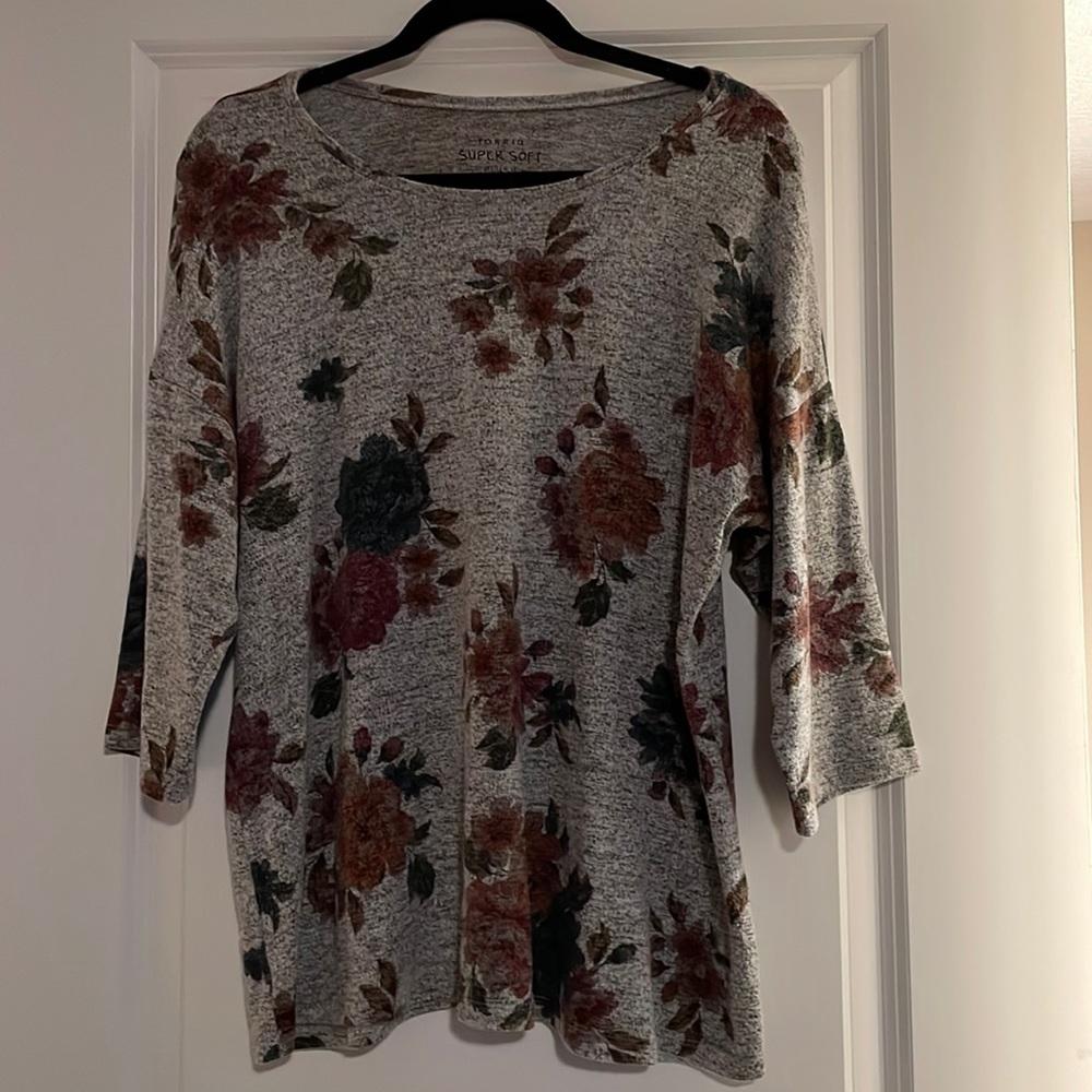 Torrid super soft top